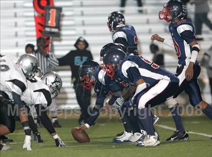 Thumbnail 1 in Annenberg vs. View Park Prep ( LACS 8-Man Final ) photogallery.