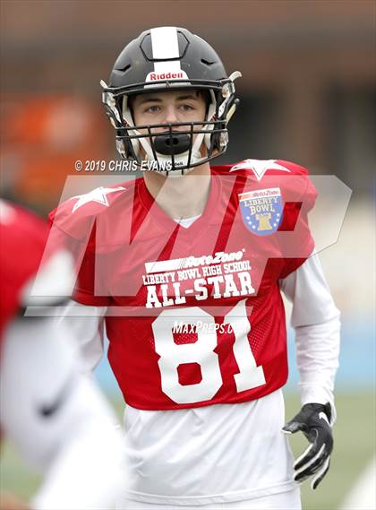 Thumbnail 3 in Autozone Liberty Bowl All-Stars photogallery.