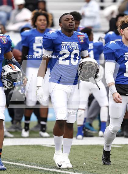 Thumbnail 3 in Autozone Liberty Bowl All-Stars photogallery.