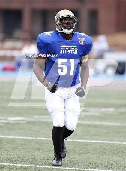 Thumbnail 3 in Autozone Liberty Bowl All-Stars photogallery.