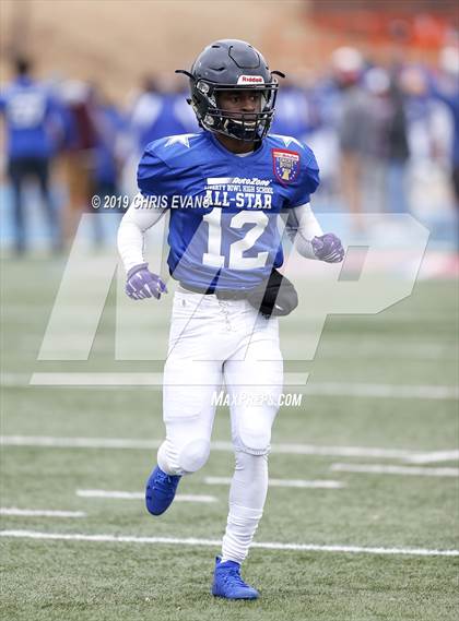 Thumbnail 1 in Autozone Liberty Bowl All-Stars photogallery.