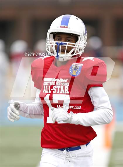 Thumbnail 3 in Autozone Liberty Bowl All-Stars photogallery.