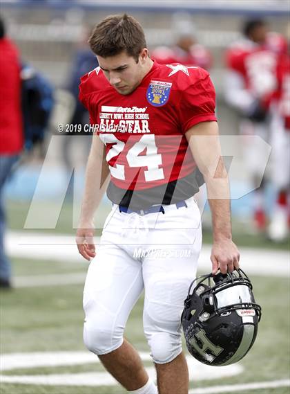 Thumbnail 3 in Autozone Liberty Bowl All-Stars photogallery.