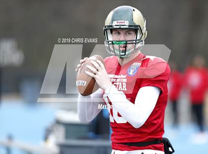 Thumbnail 1 in Autozone Liberty Bowl All-Stars photogallery.
