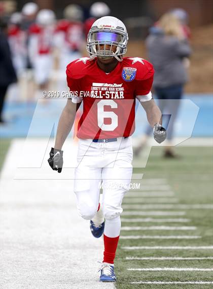 Thumbnail 1 in Autozone Liberty Bowl All-Stars photogallery.