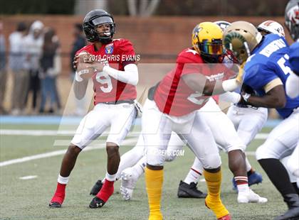 Thumbnail 3 in Autozone Liberty Bowl All-Stars photogallery.