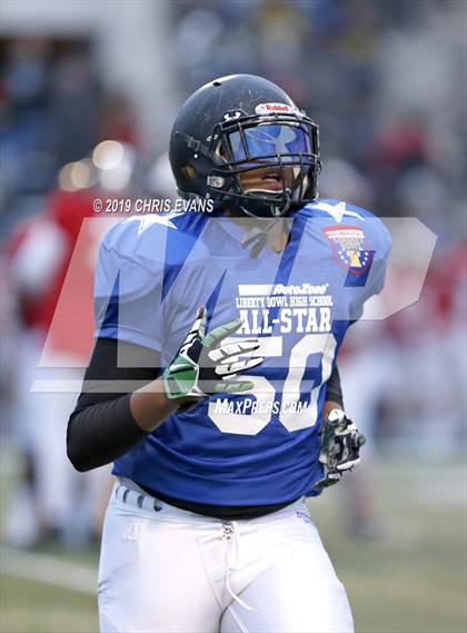 Thumbnail 2 in Autozone Liberty Bowl All-Stars photogallery.