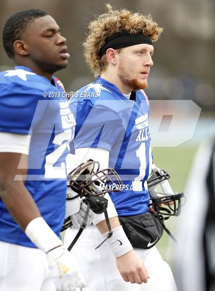 Thumbnail 2 in Autozone Liberty Bowl All-Stars photogallery.