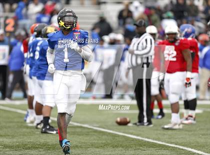 Thumbnail 3 in Autozone Liberty Bowl All-Stars photogallery.