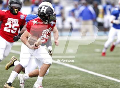 Thumbnail 1 in Autozone Liberty Bowl All-Stars photogallery.