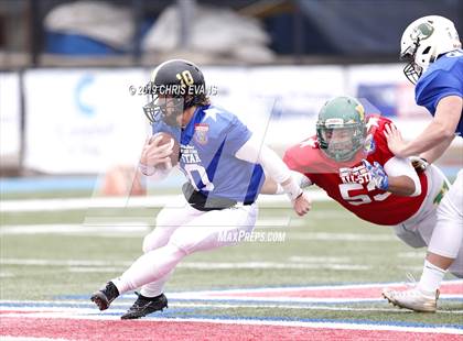 Thumbnail 3 in Autozone Liberty Bowl All-Stars photogallery.