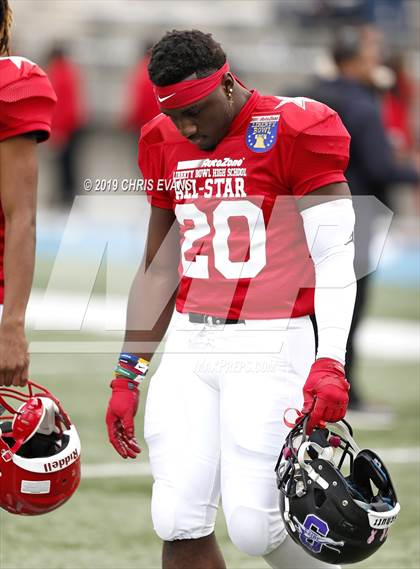 Thumbnail 1 in Autozone Liberty Bowl All-Stars photogallery.