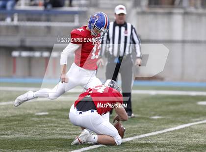 Thumbnail 1 in Autozone Liberty Bowl All-Stars photogallery.