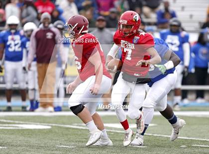Thumbnail 2 in Autozone Liberty Bowl All-Stars photogallery.