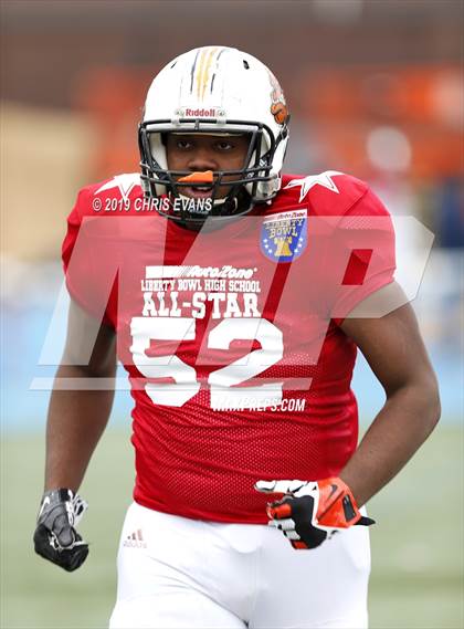 Thumbnail 2 in Autozone Liberty Bowl All-Stars photogallery.