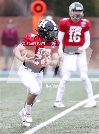 Thumbnail 1 in Autozone Liberty Bowl All-Stars photogallery.