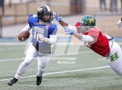 Thumbnail 3 in Autozone Liberty Bowl All-Stars photogallery.