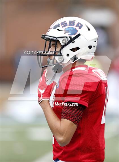 Thumbnail 1 in Autozone Liberty Bowl All-Stars photogallery.