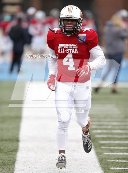 Thumbnail 3 in Autozone Liberty Bowl All-Stars photogallery.