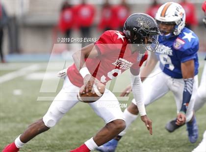 Thumbnail 2 in Autozone Liberty Bowl All-Stars photogallery.