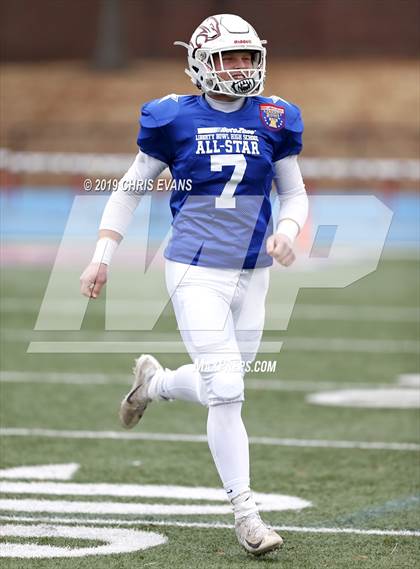 Thumbnail 3 in Autozone Liberty Bowl All-Stars photogallery.