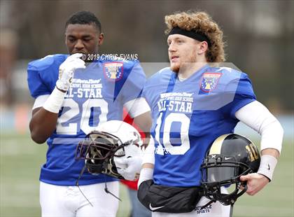 Thumbnail 1 in Autozone Liberty Bowl All-Stars photogallery.