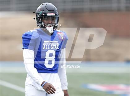 Thumbnail 2 in Autozone Liberty Bowl All-Stars photogallery.