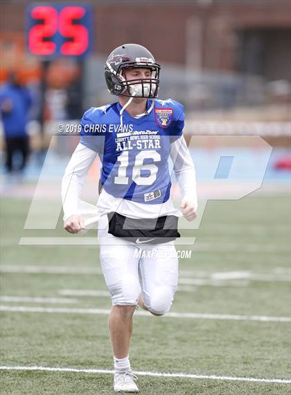 Thumbnail 1 in Autozone Liberty Bowl All-Stars photogallery.