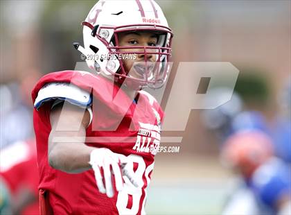 Thumbnail 2 in Autozone Liberty Bowl All-Stars photogallery.