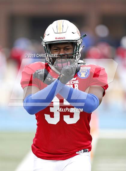 Thumbnail 1 in Autozone Liberty Bowl All-Stars photogallery.