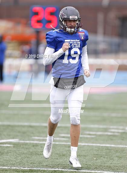 Thumbnail 1 in Autozone Liberty Bowl All-Stars photogallery.