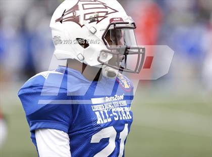 Thumbnail 2 in Autozone Liberty Bowl All-Stars photogallery.