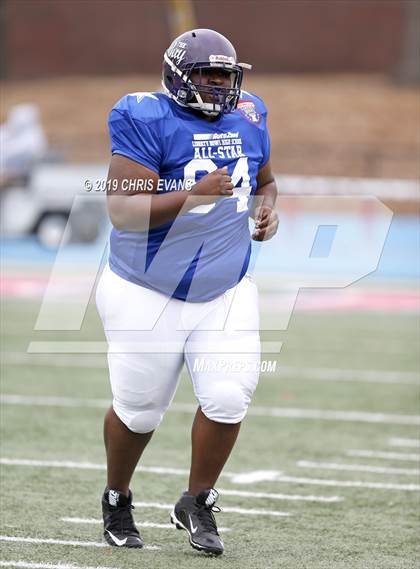 Thumbnail 1 in Autozone Liberty Bowl All-Stars photogallery.