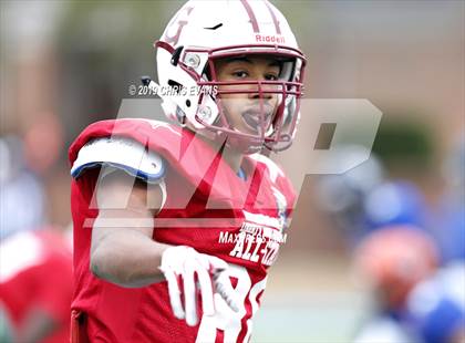 Thumbnail 3 in Autozone Liberty Bowl All-Stars photogallery.