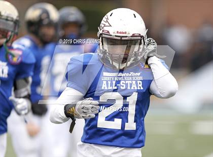 Thumbnail 3 in Autozone Liberty Bowl All-Stars photogallery.