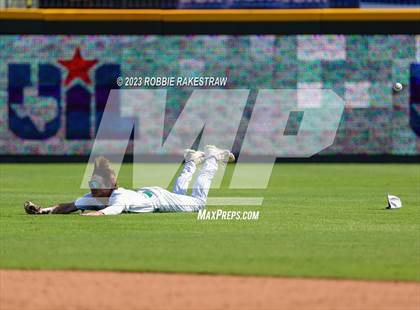 Thumbnail 1 in Boyd vs. Wall (UIL 3A Baseball State Final) photogallery.