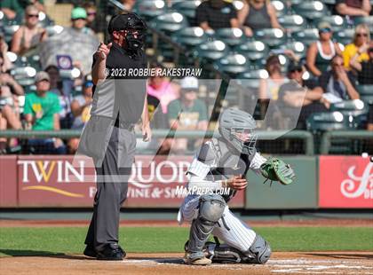 Thumbnail 2 in Boyd vs. Wall (UIL 3A Baseball State Final) photogallery.
