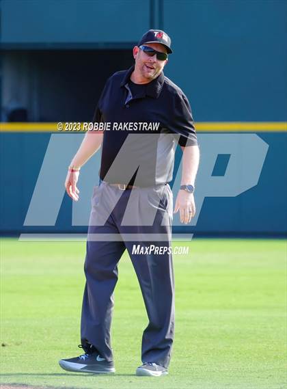 Thumbnail 2 in Boyd vs. Wall (UIL 3A Baseball State Final) photogallery.