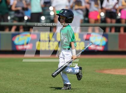 Thumbnail 2 in Boyd vs. Wall (UIL 3A Baseball State Final) photogallery.