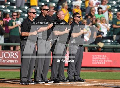 Thumbnail 2 in Boyd vs. Wall (UIL 3A Baseball State Final) photogallery.