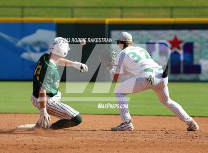 Thumbnail 2 in Boyd vs. Wall (UIL 3A Baseball State Final) photogallery.