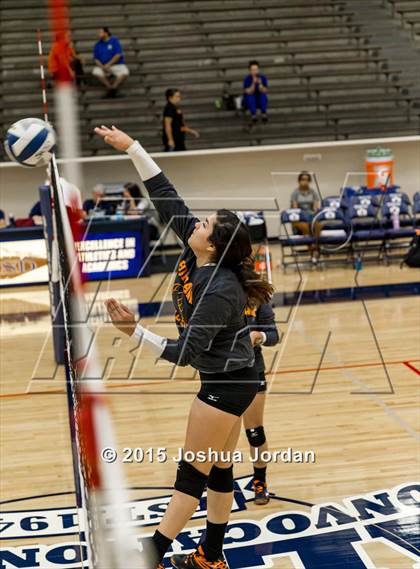 Thumbnail 1 in Jefferson @ Burbank photogallery.