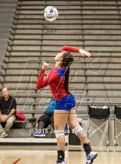 Thumbnail 3 in Jefferson @ Burbank photogallery.