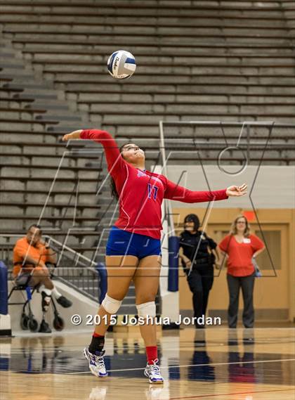 Thumbnail 3 in Jefferson @ Burbank photogallery.