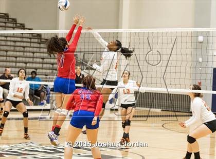 Thumbnail 2 in Jefferson @ Burbank photogallery.
