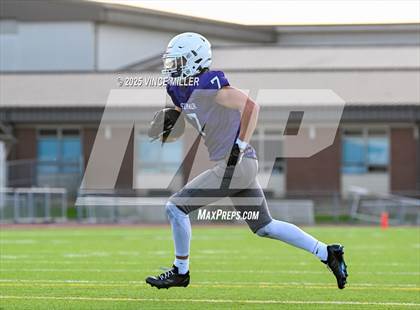 Thumbnail 1 in Lake Stevens @ Sumner photogallery.