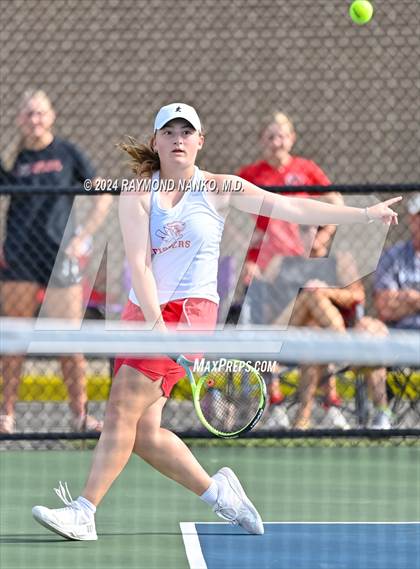 Thumbnail 3 in Fishers vs Mt. Vernon (IHSAA Regional Championship) photogallery.