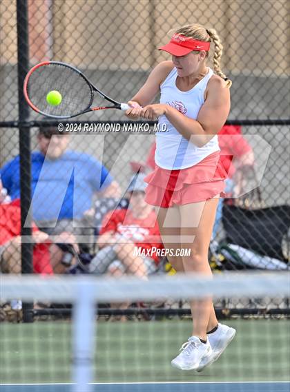 Thumbnail 3 in Fishers vs Mt. Vernon (IHSAA Regional Championship) photogallery.