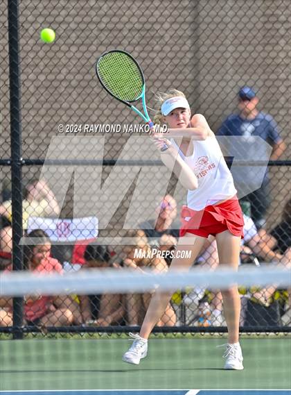 Thumbnail 1 in Fishers vs Mt. Vernon (IHSAA Regional Championship) photogallery.