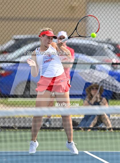 Thumbnail 3 in Fishers vs Mt. Vernon (IHSAA Regional Championship) photogallery.